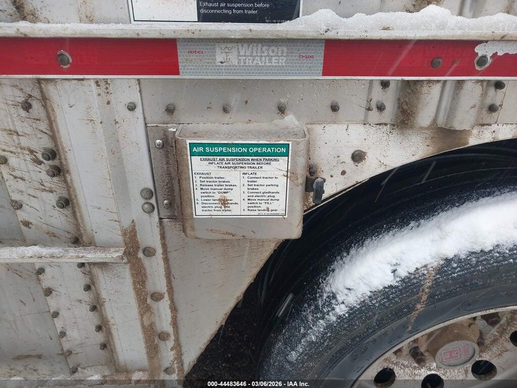 1W1K65332N5563321 2022 WILSON TRAILER CO LIVESTOCK SEMI TRAILER photo no. 10
