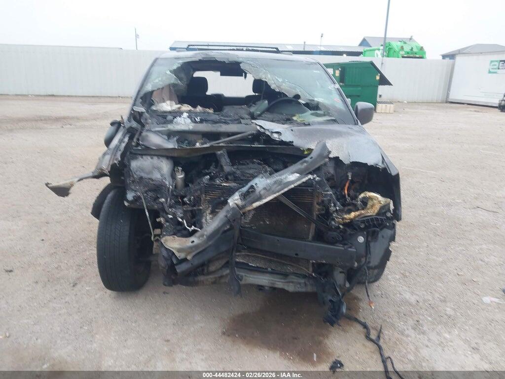 2C4RDGEG2HR699417 2017 DODGE GRAND CARAVAN photo no. 6