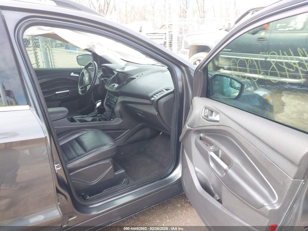 1FMCU9HDXKUA45080 2019 FORD ESCAPE photo no. 5