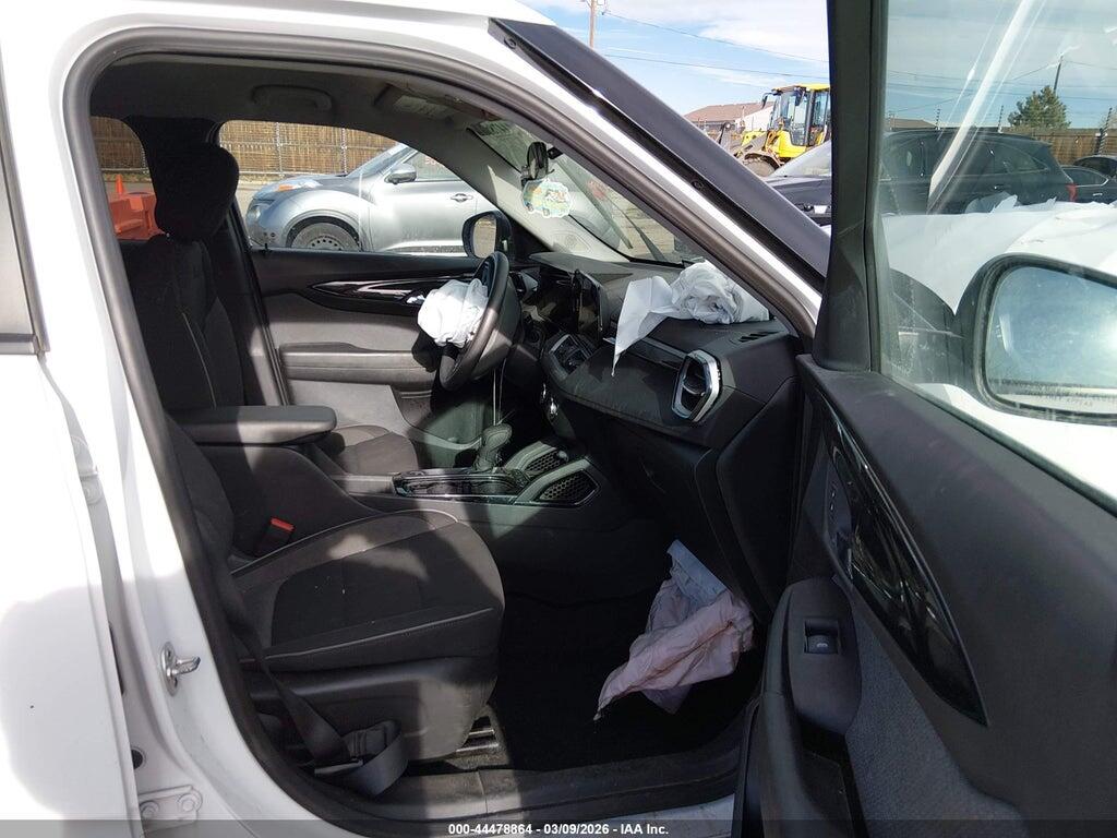 KL79MMSL9RB110392 2024 CHEVROLET TRAILBLAZER photo no. 5