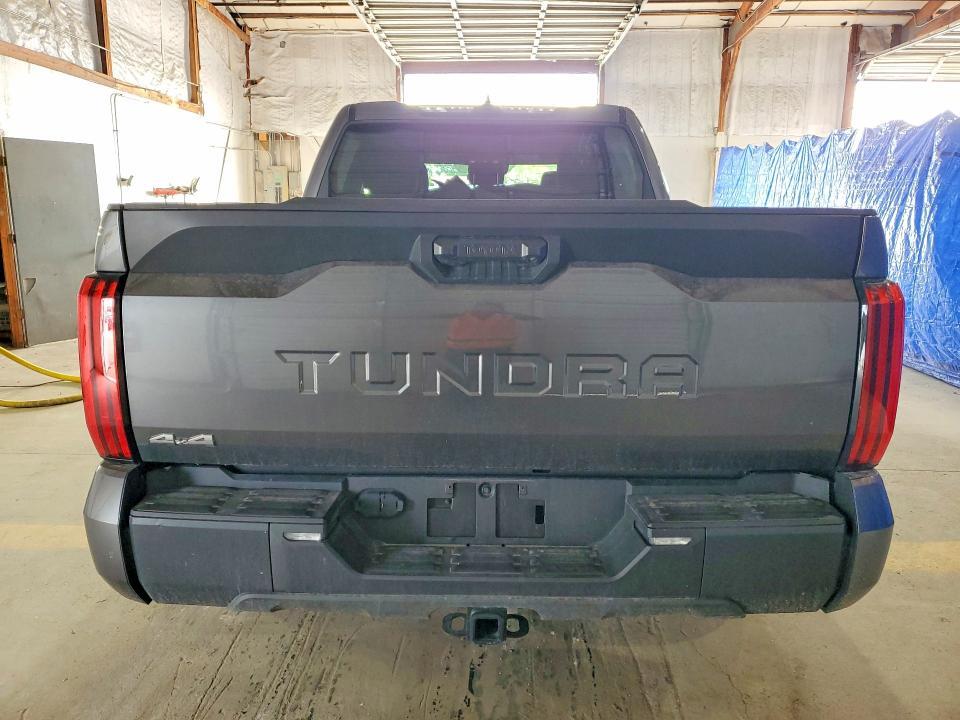 2026 TOYOTA TUNDRA SR5 — Фото 6 из 12