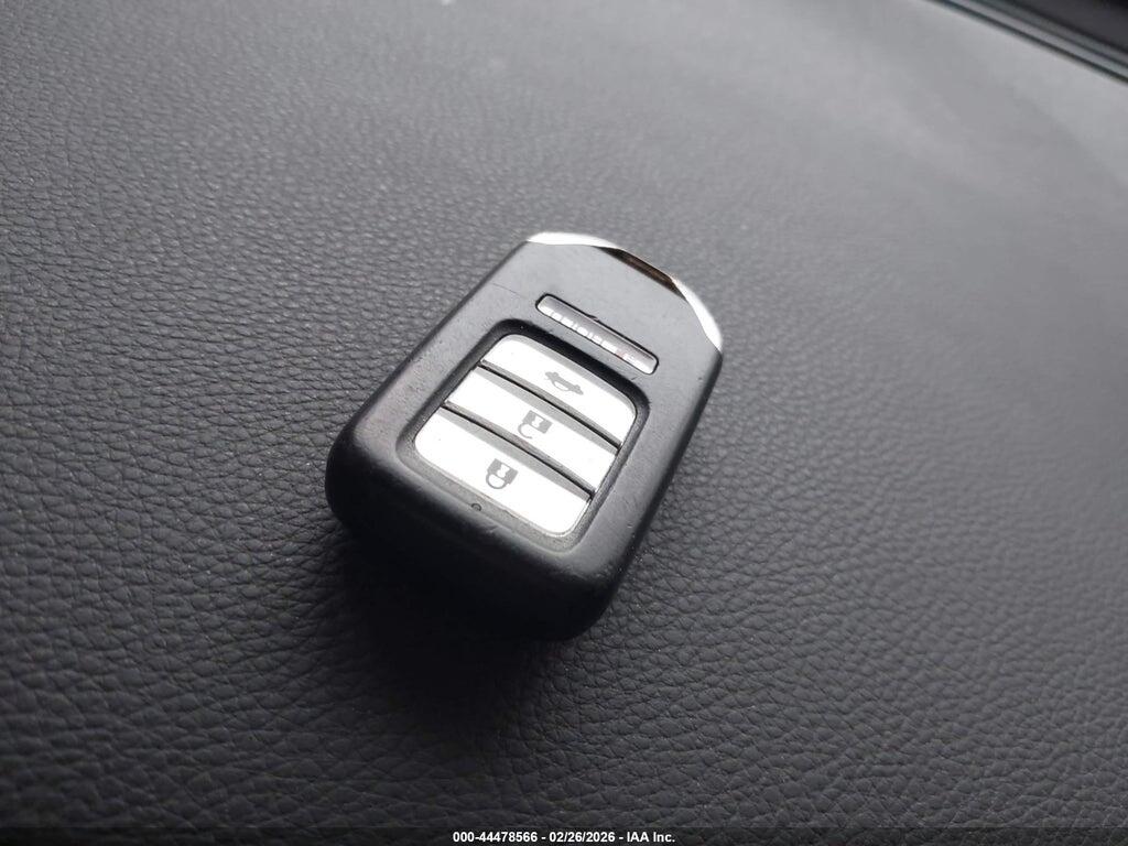 1HGCR3F86DA007960 2013 HONDA ACCORD photo no. 11
