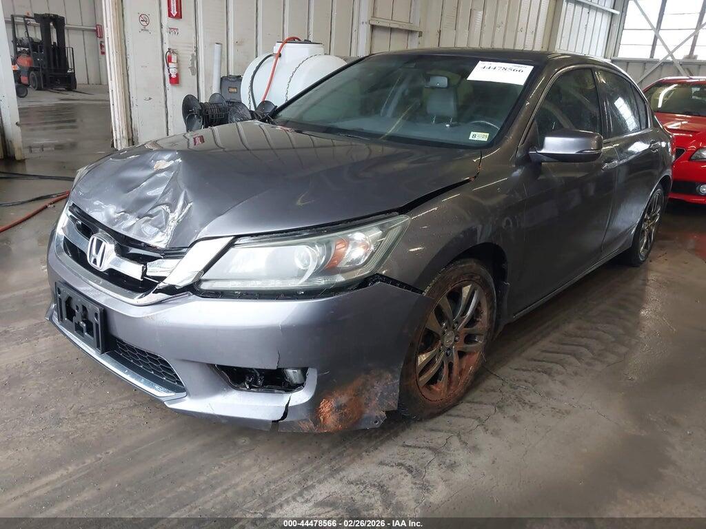 1HGCR3F86DA007960 2013 HONDA ACCORD photo no. 2