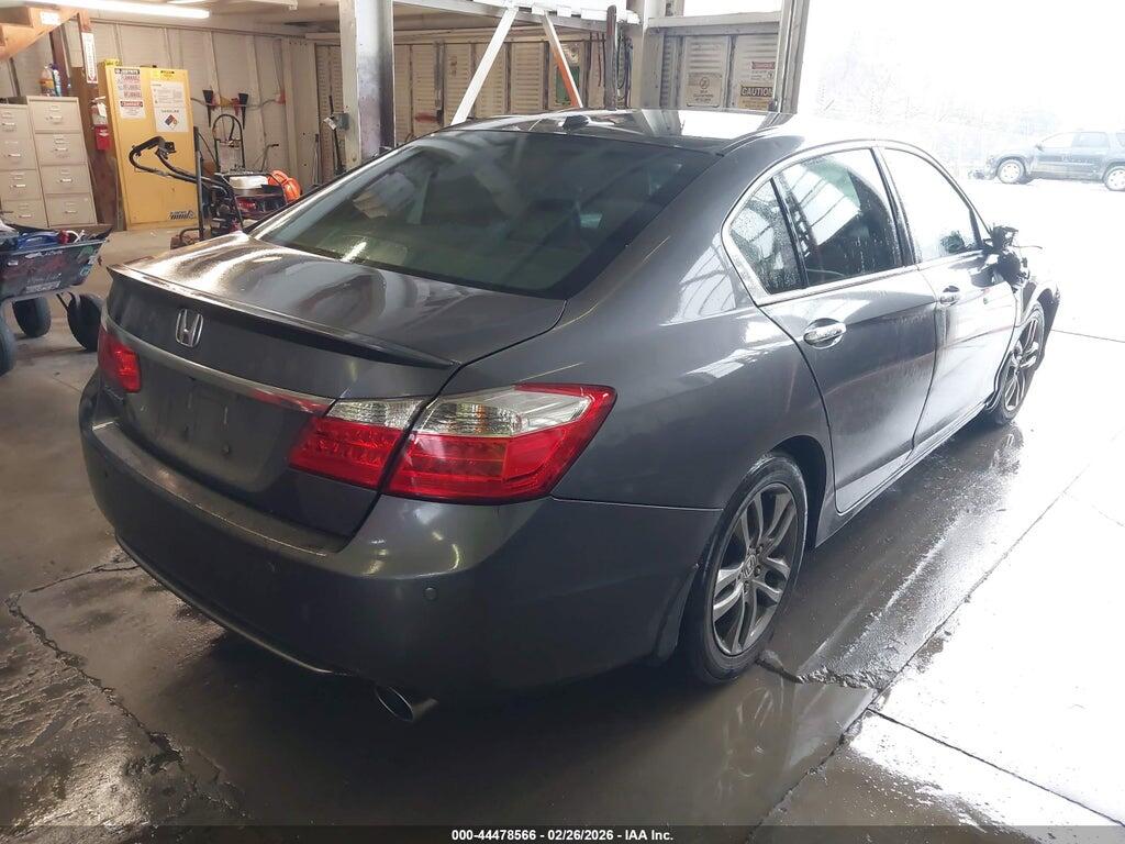 1HGCR3F86DA007960 2013 HONDA ACCORD photo no. 4
