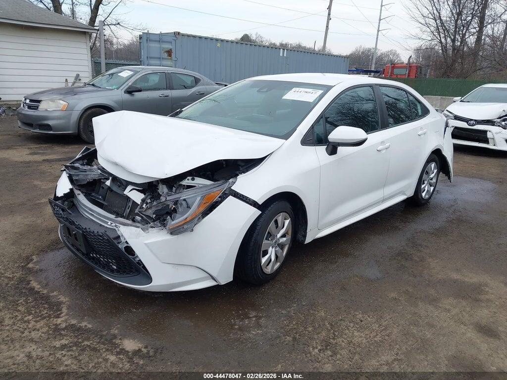 5YFEPMAEXMP257228 2021 TOYOTA COROLLA photo no. 2