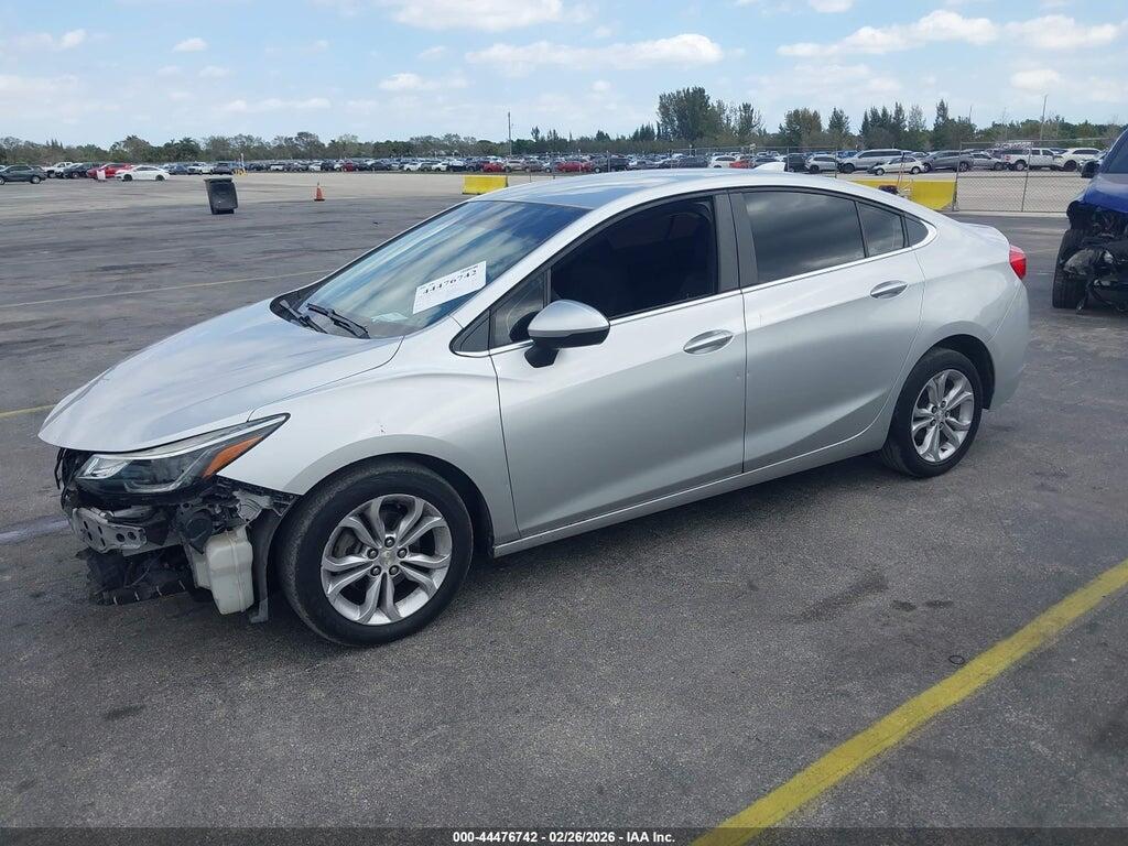 1G1BE5SM2K7123115 2019 CHEVROLET CRUZE photo no. 2