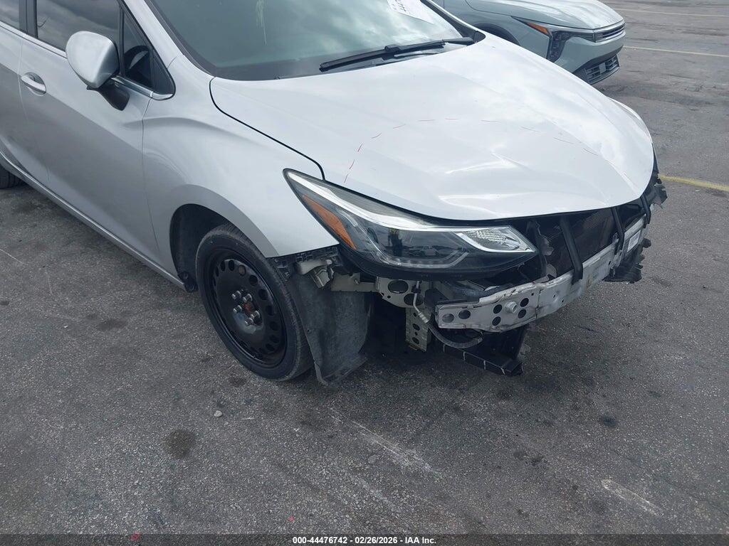 1G1BE5SM2K7123115 2019 CHEVROLET CRUZE photo no. 6