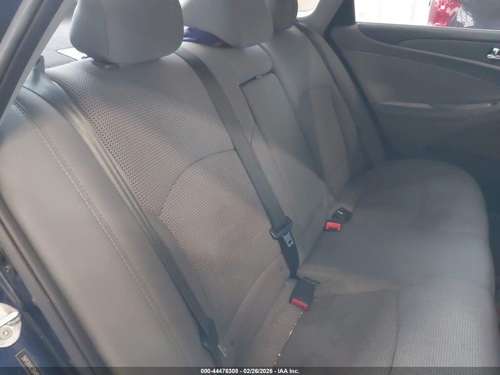 5NPEB4AC1DH803201 2013 HYUNDAI SONATA photo no. 8