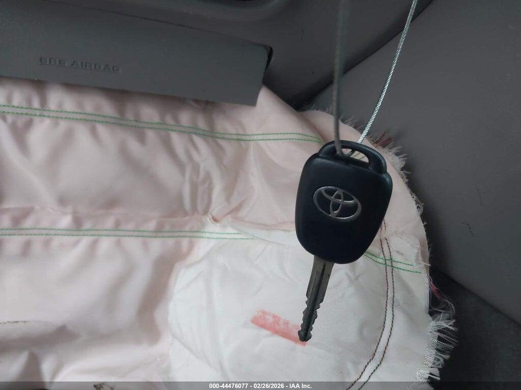 4T1BF1FK3GU567582 2016 TOYOTA CAMRY photo no. 11