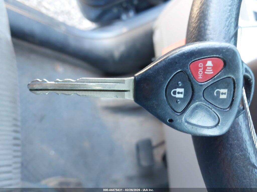 2T3JK4DV4BW062026 2011 TOYOTA RAV4 photo no. 11