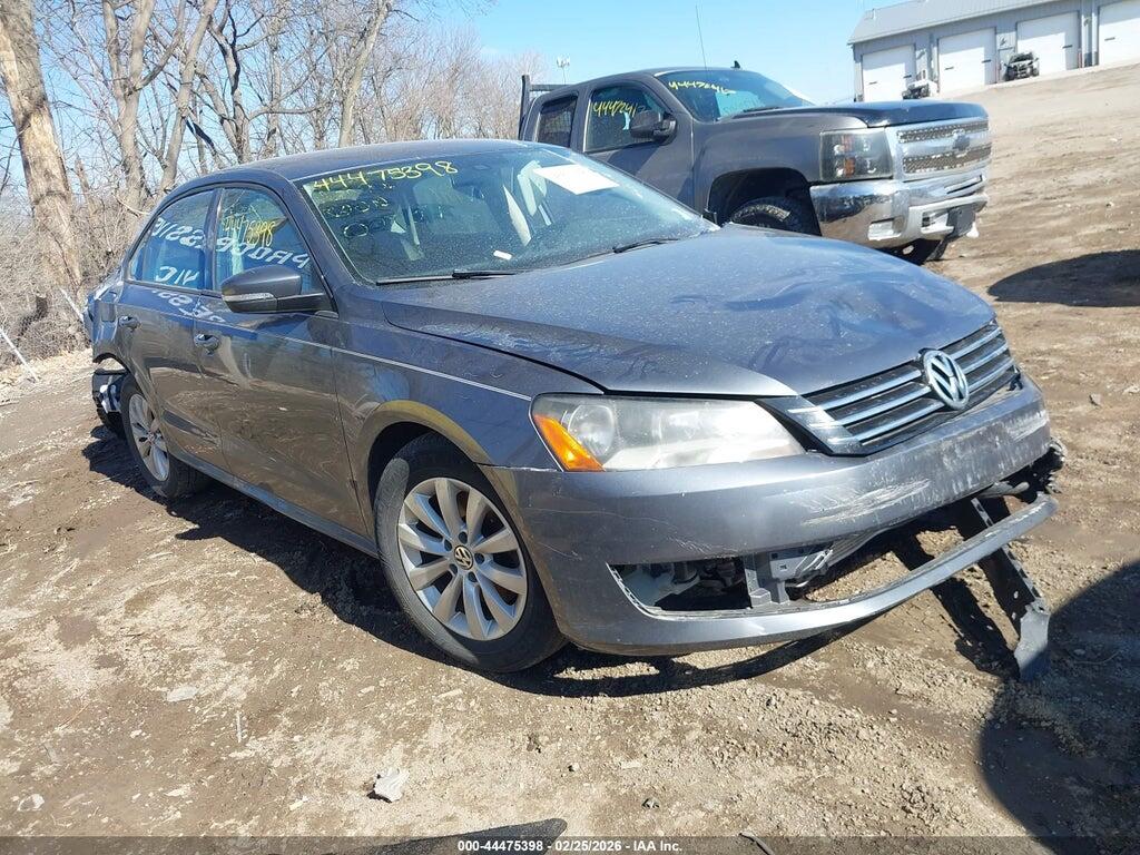 1VWAH7A38DC028127 2013 VOLKSWAGEN PASSAT photo no. 1