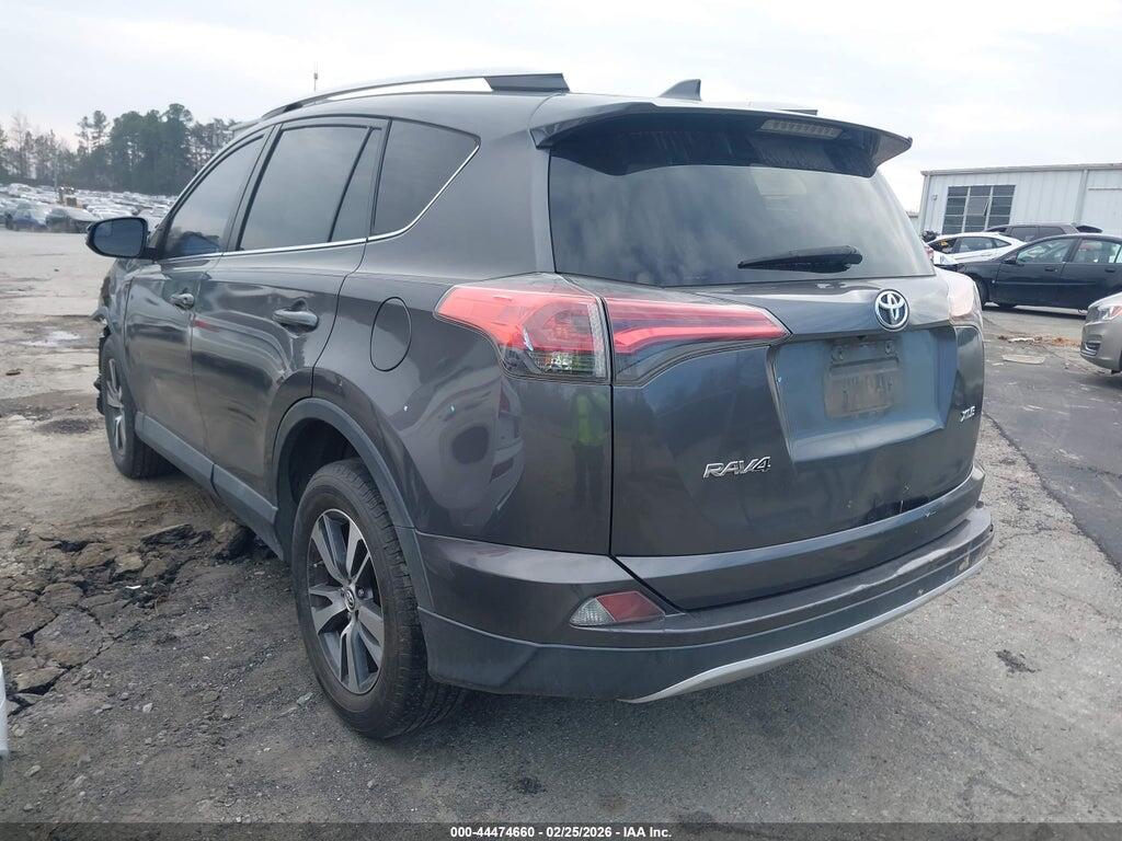 2T3WFREV1GW270071 2016 TOYOTA RAV4 photo no. 3