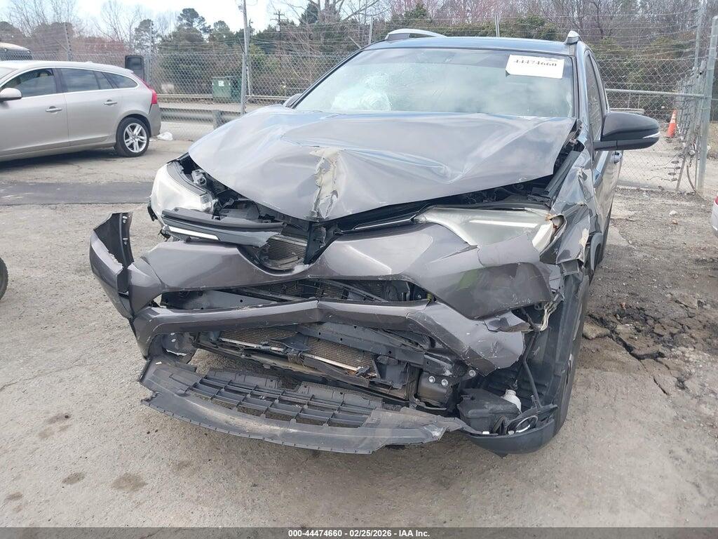 2T3WFREV1GW270071 2016 TOYOTA RAV4 photo no. 6