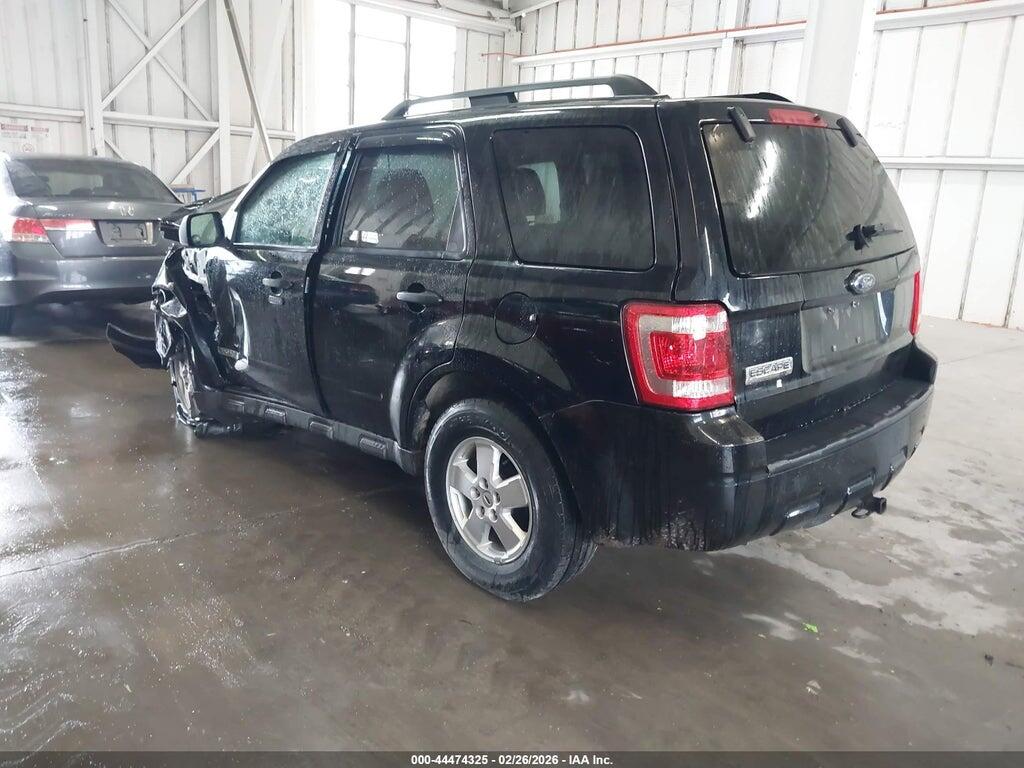 1FMCU03198KC15538 2008 FORD ESCAPE photo no. 3