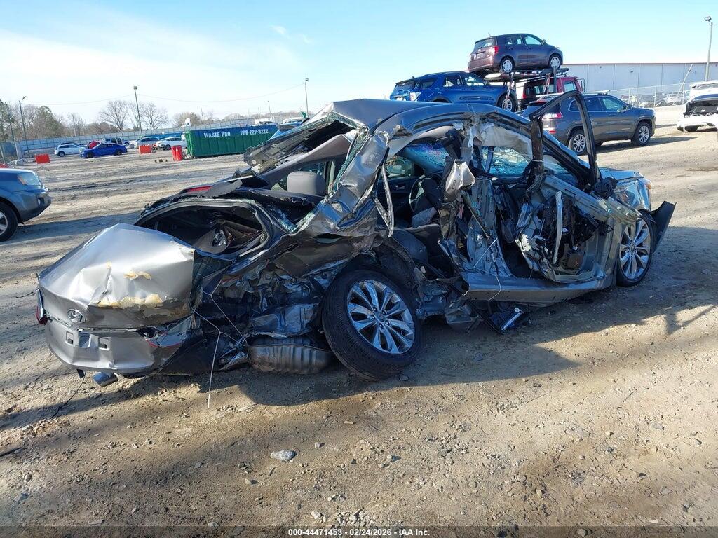 5NPEC4AC7DH607633 2013 HYUNDAI SONATA photo no. 4