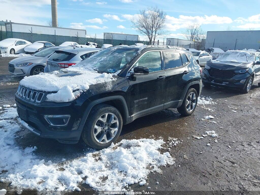 3C4NJDCB3JT341372 2018 JEEP COMPASS photo no. 2