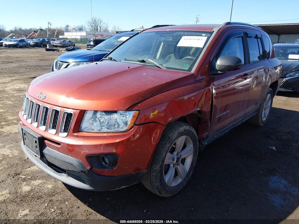 1C4NJDAB8CD595266 2012 JEEP COMPASS photo no. 2