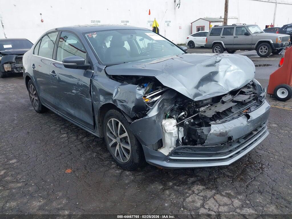 3VWDB7AJ0HM357549 2017 VOLKSWAGEN JETTA photo no. 1