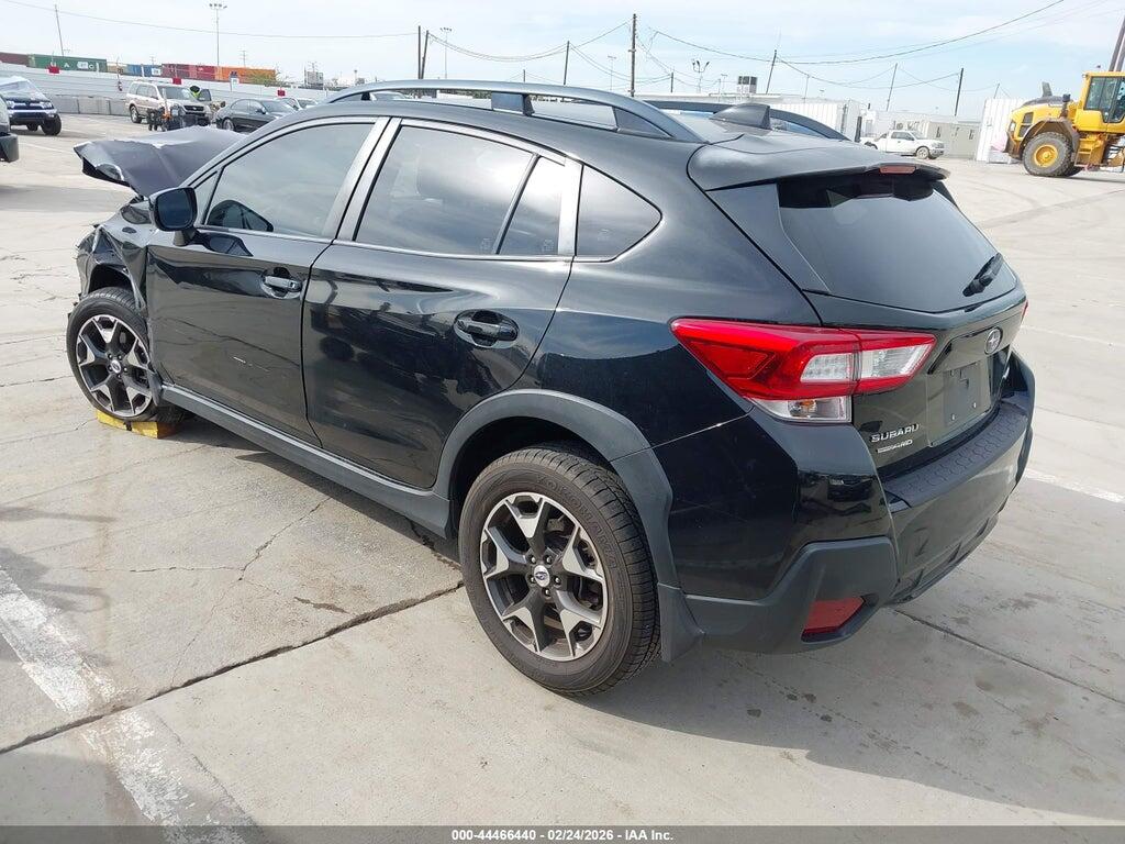 JF2GTADC3J8279464 2018 SUBARU CROSSTREK photo no. 3