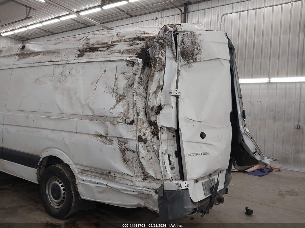 WD3PE8DC6F5960481 2015 MERCEDES-BENZ SPRINTER 2500 photo no. 6
