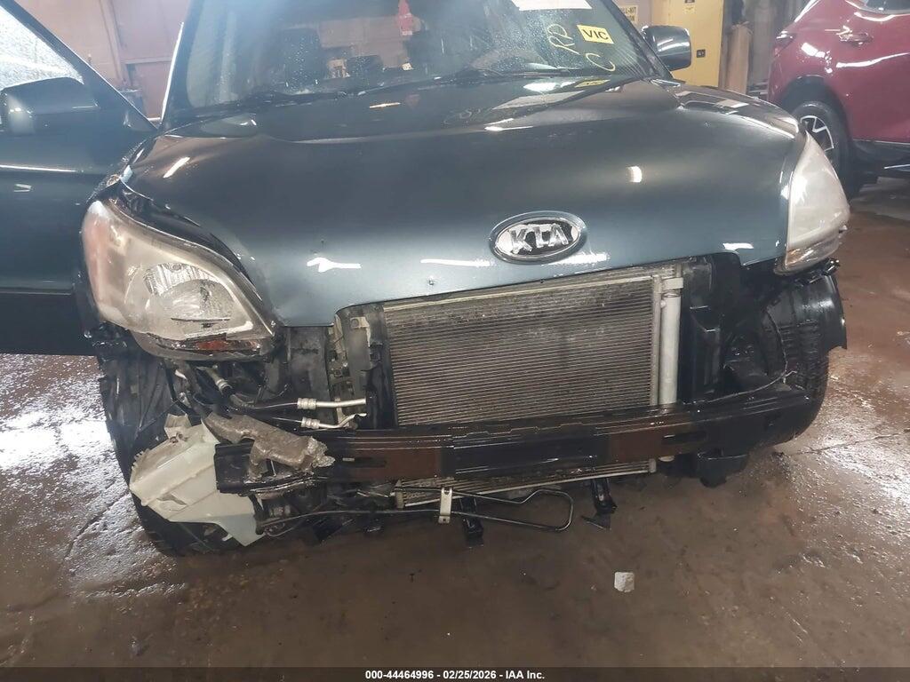 KNDJT2A25B7214726 2011 KIA SOUL photo no. 6