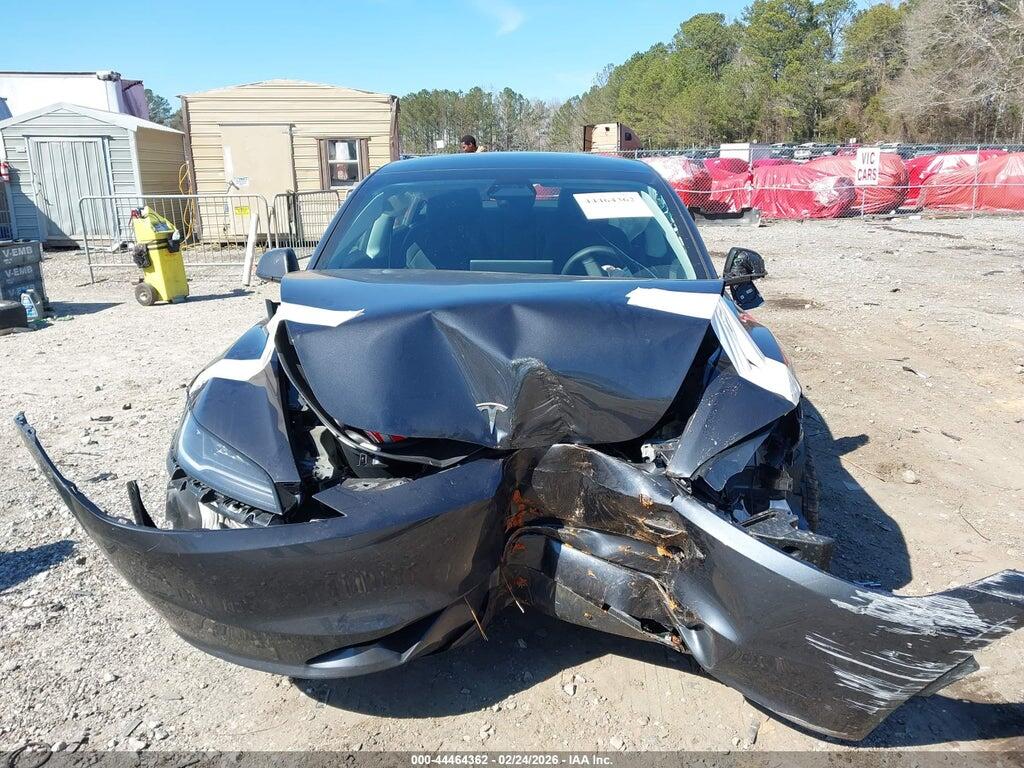 5YJ3E1EA3SF884817 2025 TESLA MODEL 3 photo no. 12