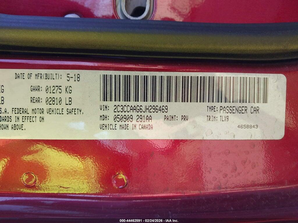 2C3CCAAG6JH296469 2018 CHRYSLER 300 photo no. 9