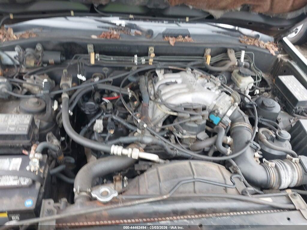 JN8AR05Y8TW019877 1996 NISSAN PATHFINDER photo no. 10