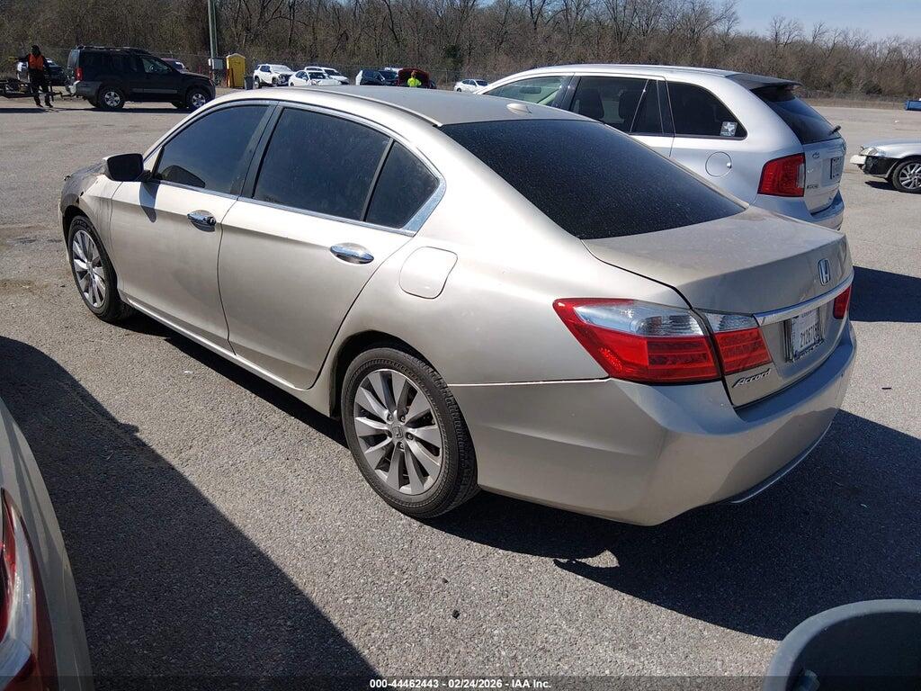 1HGCR2F81FA082773 2015 HONDA ACCORD photo no. 3