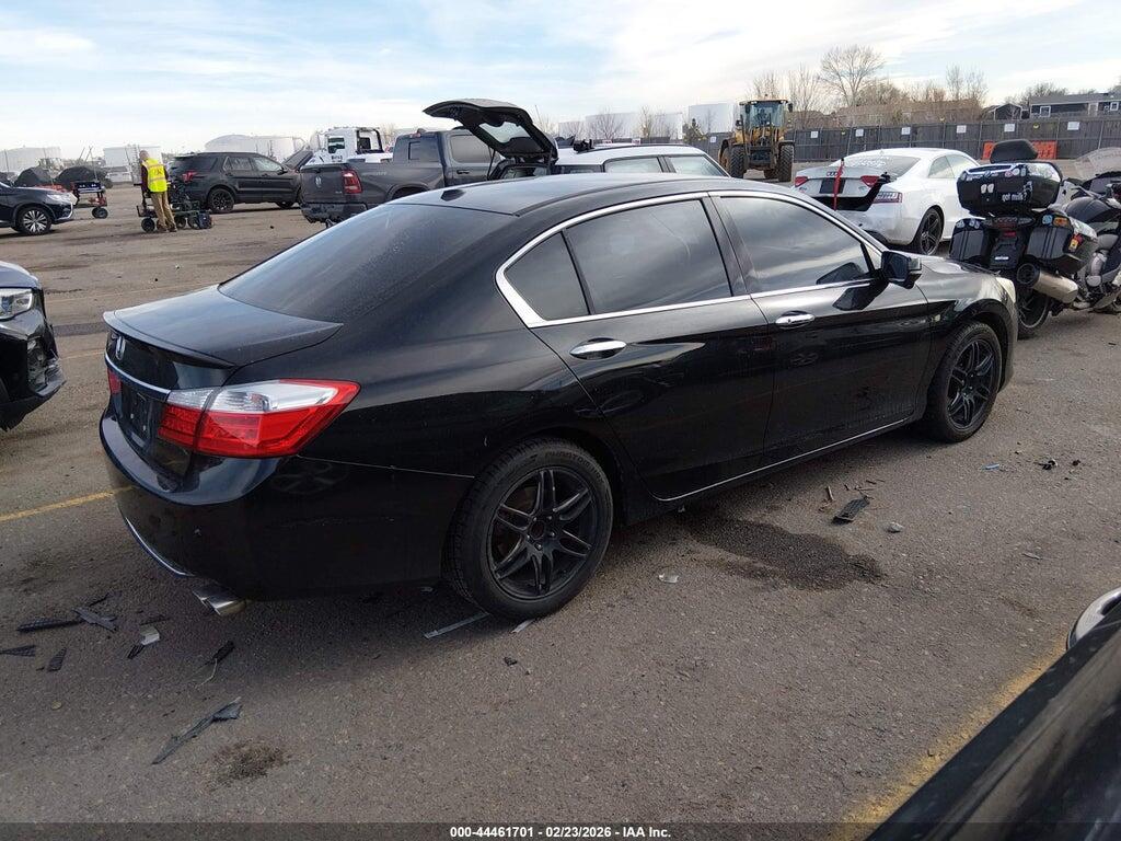 1HGCR3F90DA008269 2013 HONDA ACCORD photo no. 4