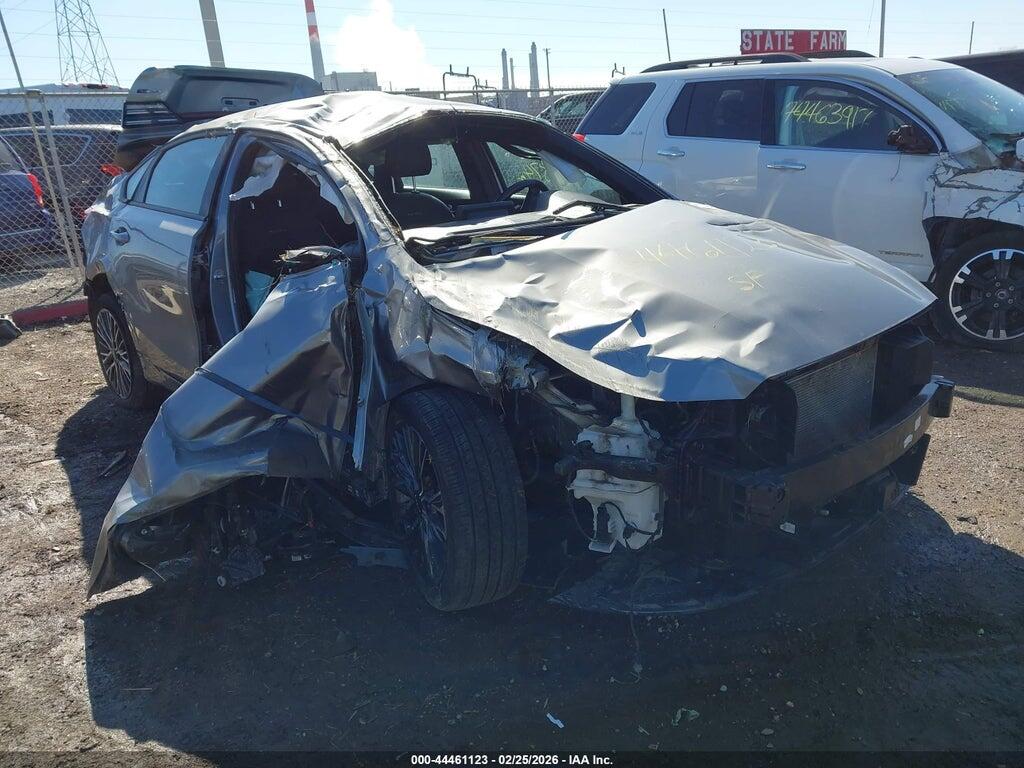 3KPF54ADXPE583828 2023 KIA FORTE photo no. 1