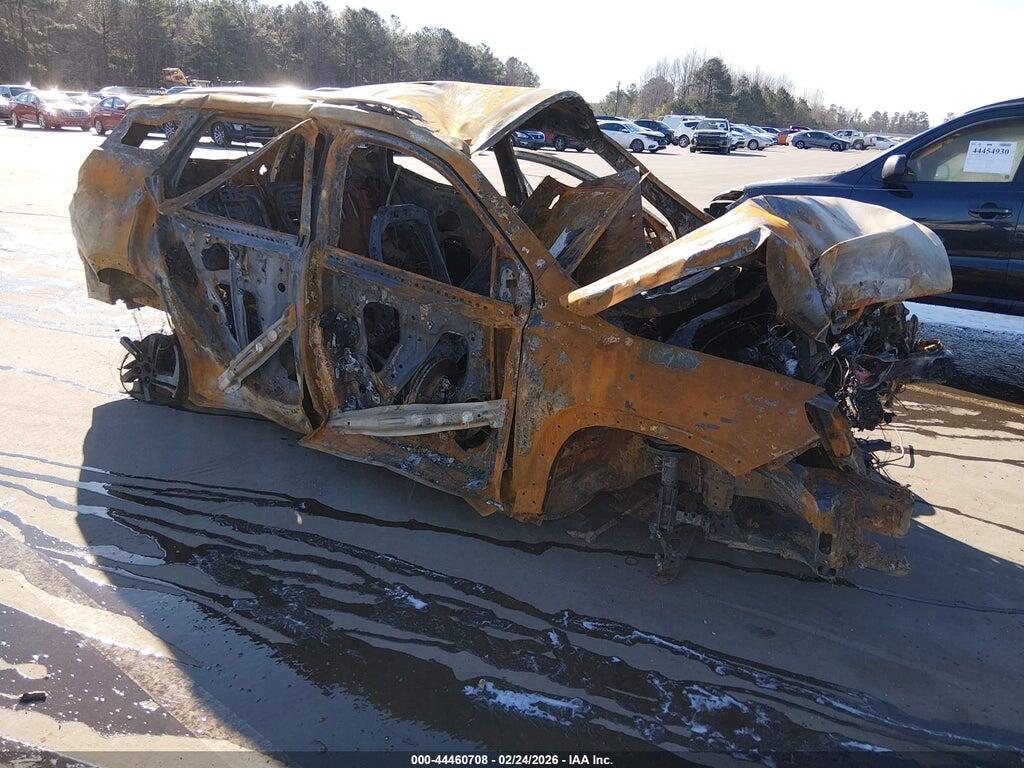 3GKALVEV9ML301215 2021 GMC TERRAIN photo no. 1