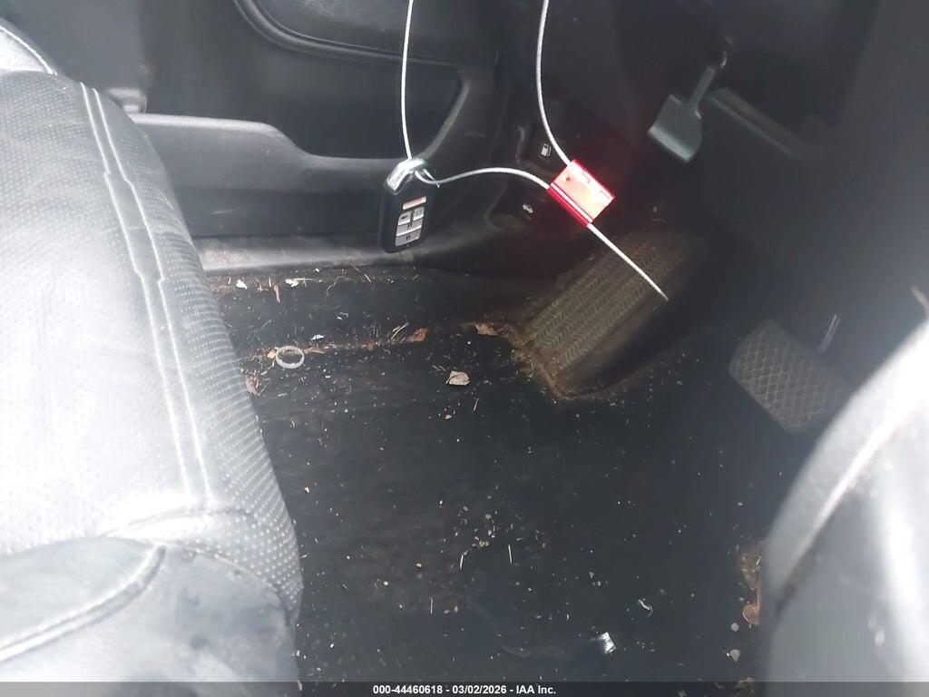 7FARW1H88HE027695 2017 HONDA CR-V photo no. 11