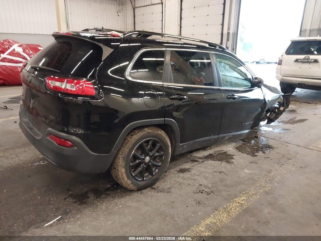 1C4PJMCB4HW511428 2017 JEEP CHEROKEE photo no. 4