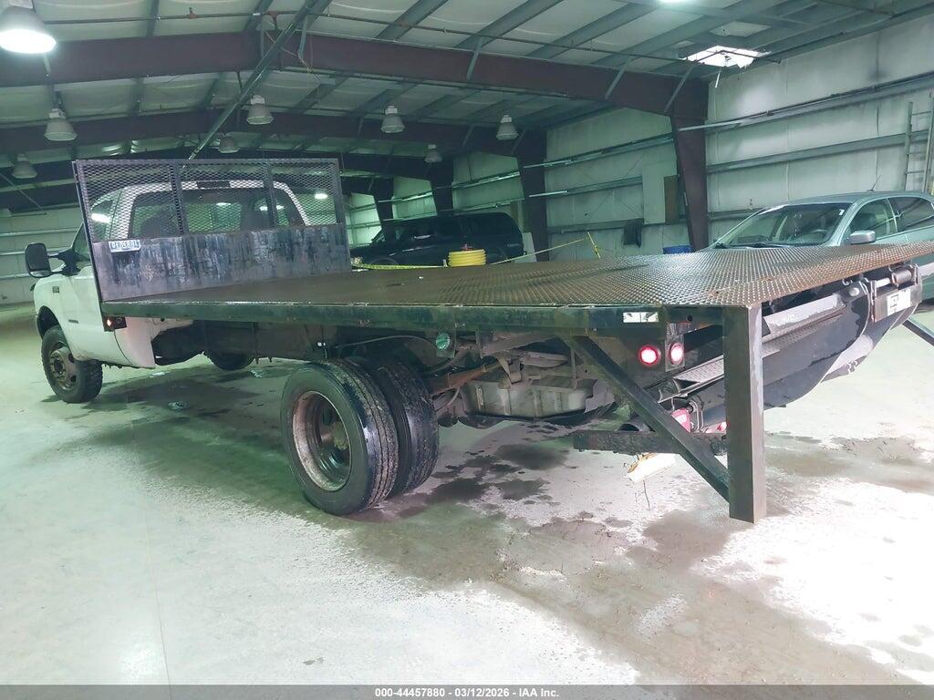 1FDAF56F7YEB62245 2000 FORD F-550 photo no. 3