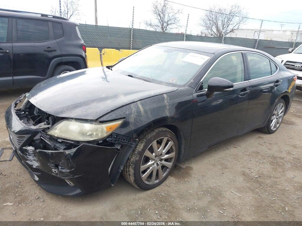 JTHBK1GG6D2002145 2013 LEXUS ES 350 photo no. 2