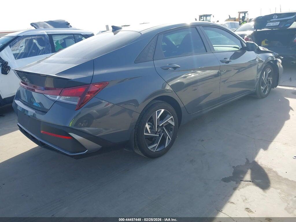 KMHLM4DG2SU993430 2025 HYUNDAI ELANTRA photo no. 4
