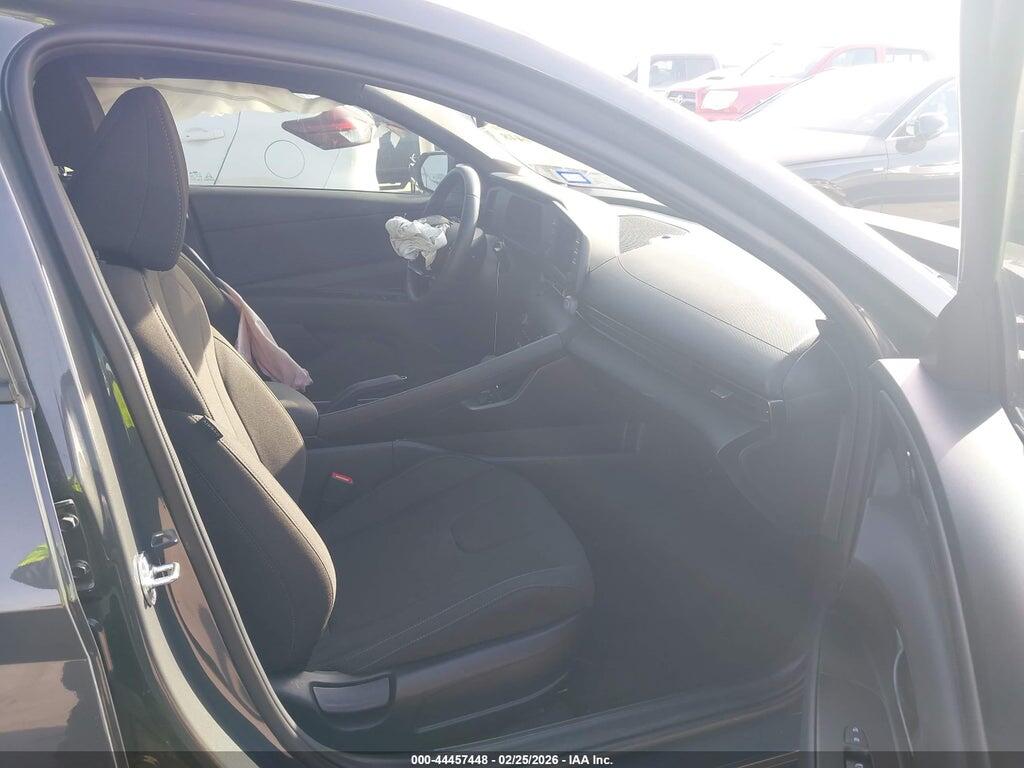 KMHLM4DG2SU993430 2025 HYUNDAI ELANTRA photo no. 5