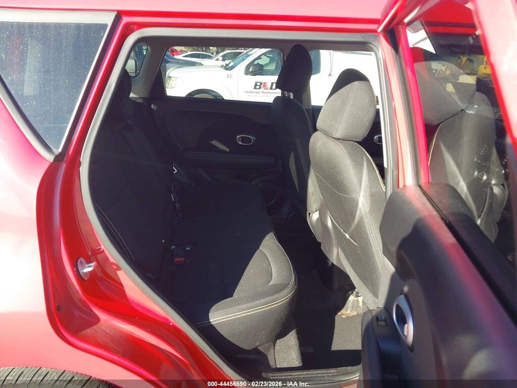 KNDJP3A54F7761819 2015 KIA SOUL photo no. 8