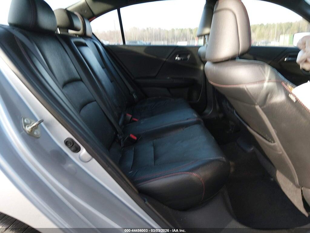 1HGCR2F15HA010657 2017 HONDA ACCORD photo no. 8