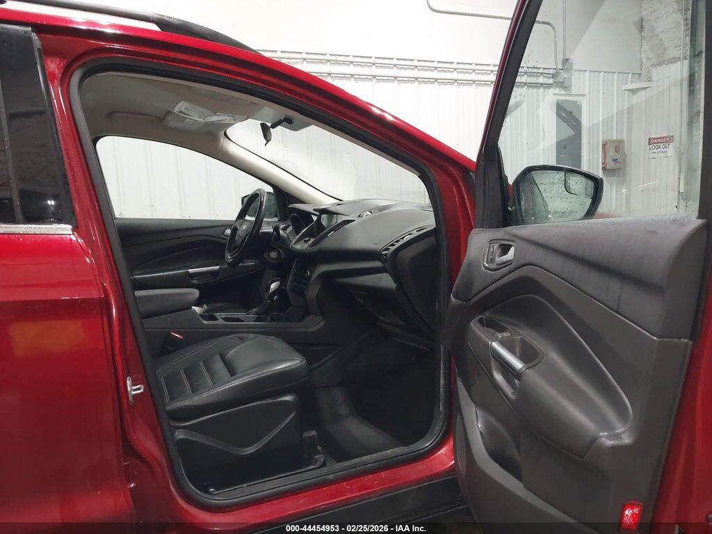 1FMCU9HD5JUB76920 2018 FORD ESCAPE photo no. 5