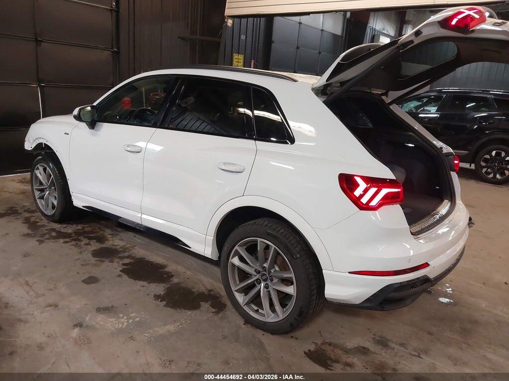 WA1DECF32S1027407 2025 AUDI Q3 photo no. 3
