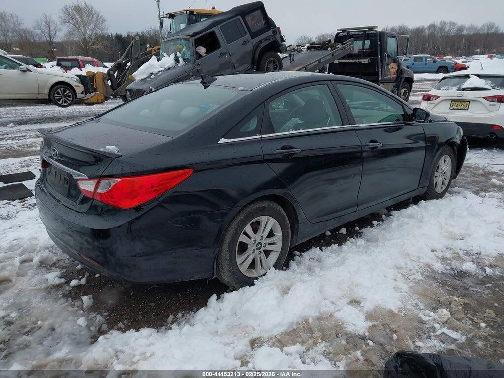 5NPEB4AC4DH641970 2013 HYUNDAI SONATA photo no. 4