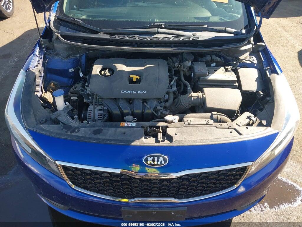 3KPFK4A72HE068083 2017 KIA FORTE photo no. 10