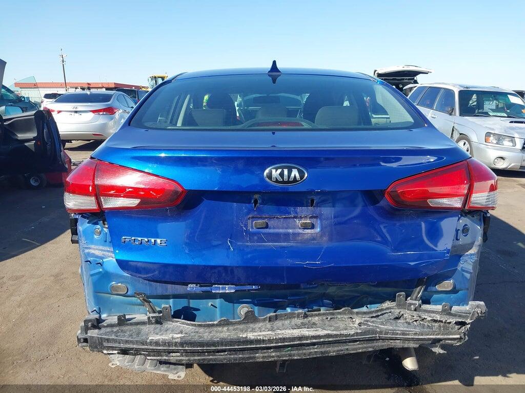 3KPFK4A72HE068083 2017 KIA FORTE photo no. 6
