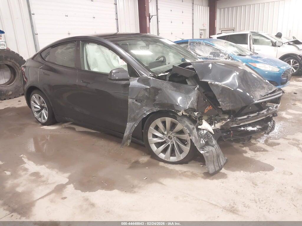 7SAYGDEE0TA498314 2026 TESLA MODEL Y photo no. 1