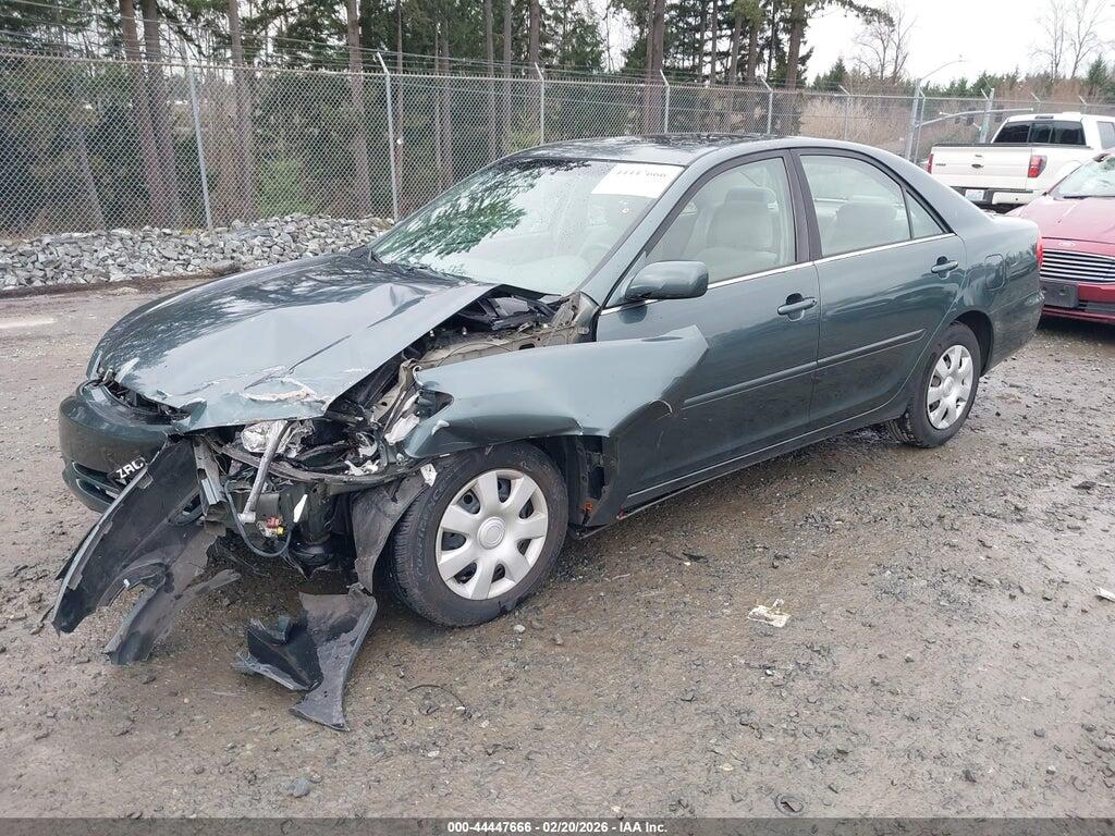 JTDBE32K320005268 2002 TOYOTA CAMRY photo no. 2
