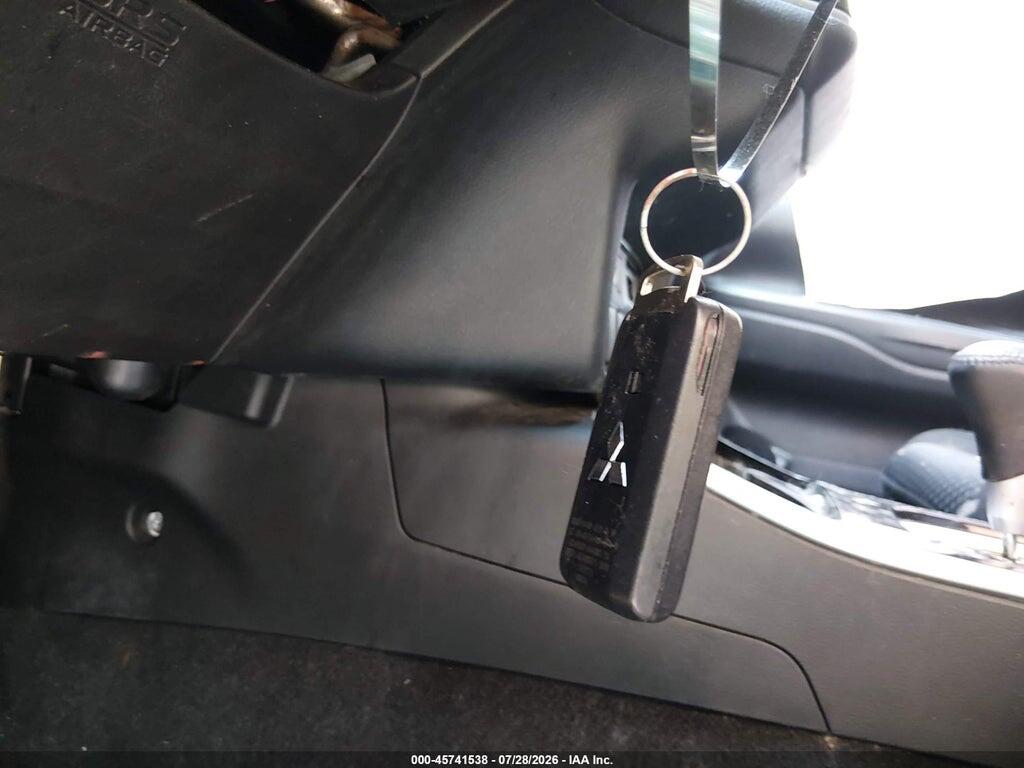 JA4AZ3A33JZ011599 2018 MITSUBISHI OUTLANDER photo no. 11