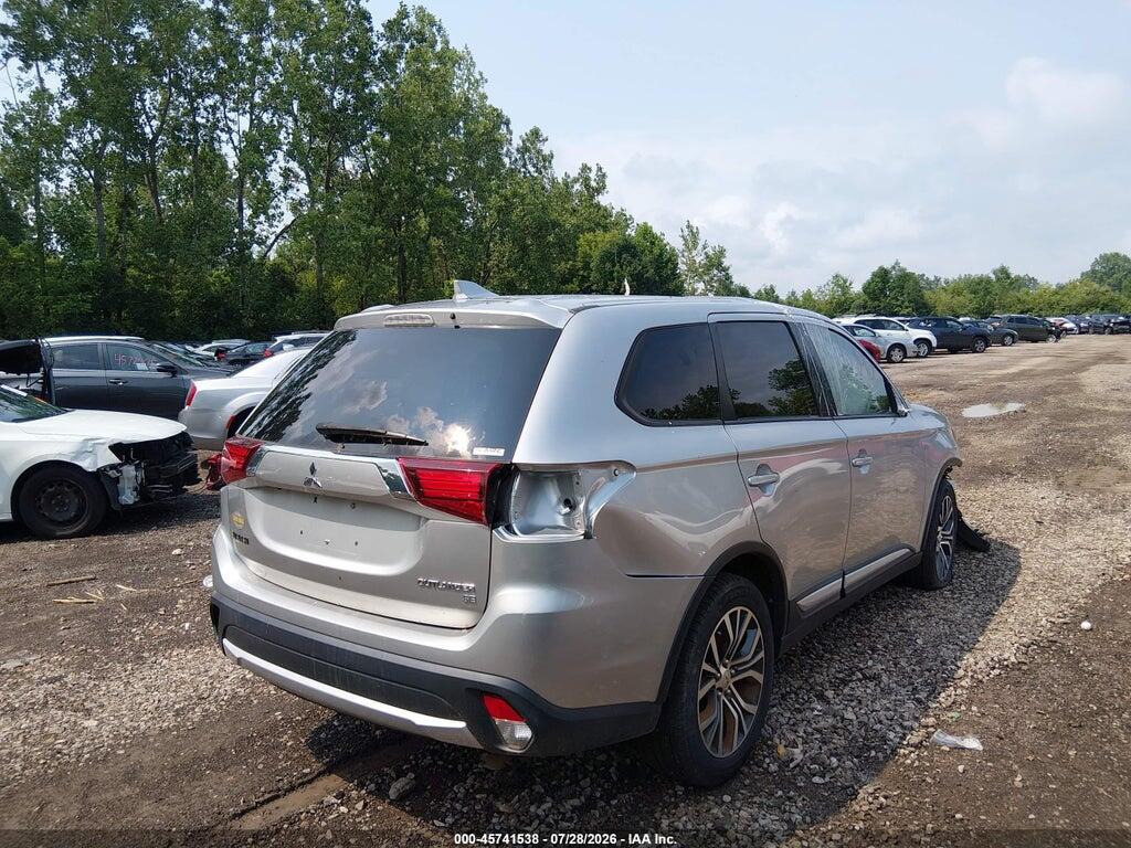 JA4AZ3A33JZ011599 2018 MITSUBISHI OUTLANDER photo no. 4
