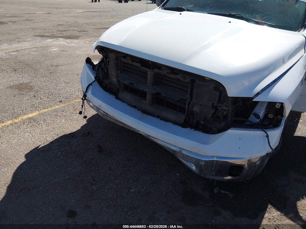 1C6RR6TT7KS711778 2019 RAM 1500 CLASSIC photo no. 6